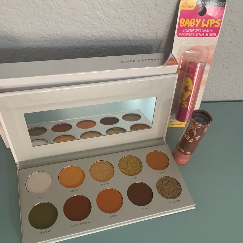 Morphe Eyeshadow Pallet &Lipstick